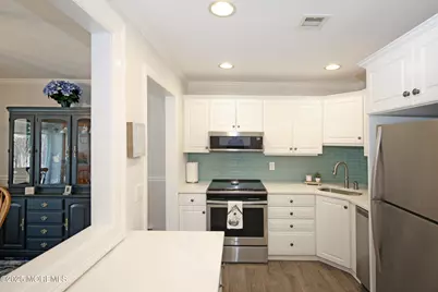 26 Claremont Court, Red Bank, NJ 07701 - Photo 1