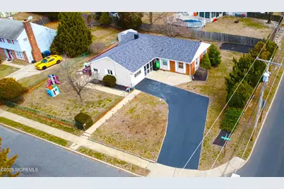 1 Peach Tree Road, Oakhurst, NJ 07755 - Photo 1