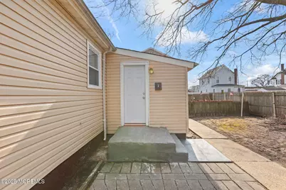42 Center Avenue #Unit 3, Keansburg, NJ 07734 - Photo 1