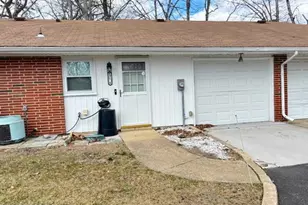 691 Plymouth Dr, Lakewood, NJ 08701 - Photo 1