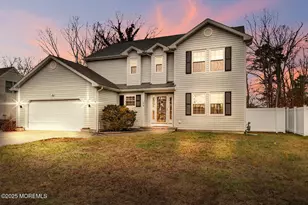 90 Atlantis Ave, Manahawkin, NJ 08050 - Photo 1