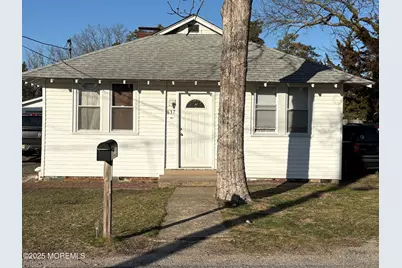 637 Barnegat Boulevard, Beachwood, NJ 08722 - Photo 1