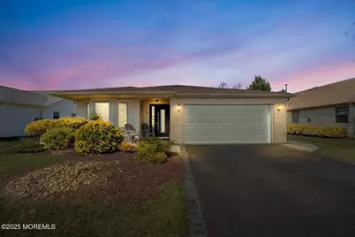 11 Hansom Lane, Marlboro Township, NJ 07746 - Photo 1