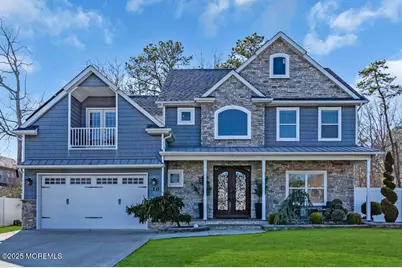 10 Jefferson Avenue, Bayville, NJ 08721 - Photo 1