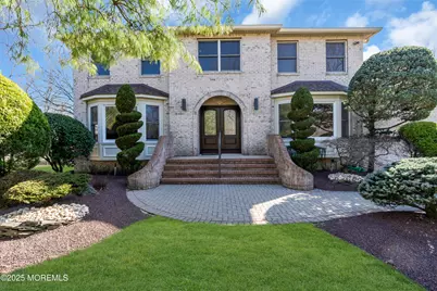 47 Oxford Road, Manalapan Township, NJ 07726 - Photo 1