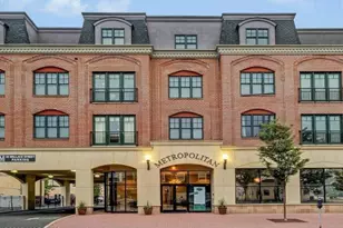 23 Wallace St, Red Bank, NJ 07701 - Photo 1