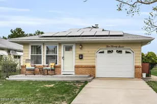 527 Jamaica Blvd, Toms River Township, NJ 08757 - Photo 1