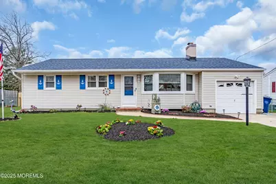 716 Leeward Avenue, Beachwood, NJ 08722 - Photo 1