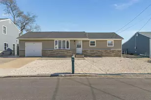 109 E Mullica Rd, Little Egg Harbor, NJ 08087 - Photo 1