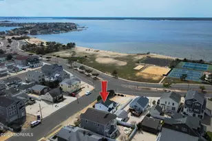 907 Bay Blvd, Lavallette, NJ 08735 - Photo 1