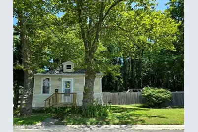 250 Forest Avenue, Middletown, NJ 07748 - Photo 1