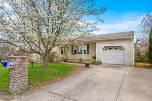 1421 Pacific Ave, Beachwood, NJ 08722 - Photo 1