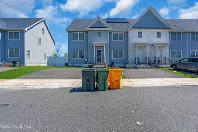 21 Sea Point Drive, Lakewood, NJ 08701 - Photo 1