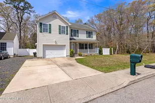 722 Sandy Hook Dr, Forked River, NJ 08731 - Photo 1