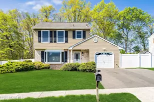 45 Pinyon St, Howell Township, NJ 07731 - Photo 1