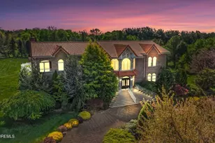 8 Tiberon Dr, Holmdel, NJ 07733 - Photo 1