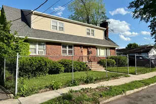 32-36 Bayard Pl, Newark, NJ 07106 - Photo 1