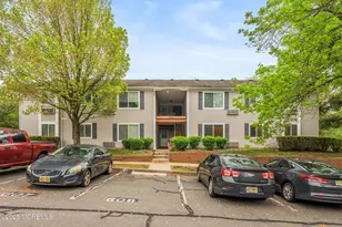 43 Bolton Ct, Franklin Township, NJ 08873 - Photo 1