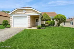 26 Woodstock Ln, Manchester Township, NJ 08759 - Photo 1