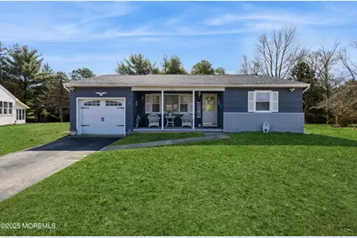 13 Willoughby Court, Toms River Township, NJ 08757 - Photo 1