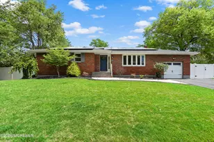 2011 Oakhurst Pkwy, Oakhurst, NJ 07755 - Photo 1