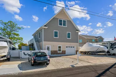 107 E Thames Road, Little Egg Harbor, NJ 08087 - Photo 1