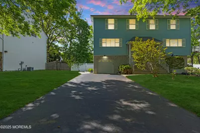 31 Dortmunder Drive, Manalapan Township, NJ 07726 - Photo 1