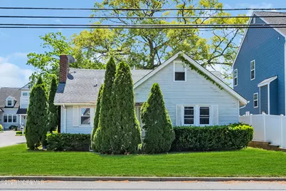 627 Princeton Avenue, Brick, NJ 08724 - Photo 1