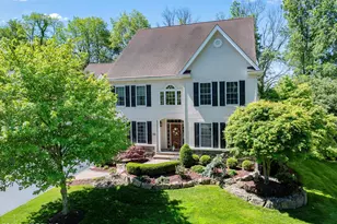 50 Hedgerow Ln, Manalapan Township, NJ 07726 - Photo 1