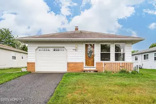 23 Marathon St, Toms River Township, NJ 08757 - Photo 1