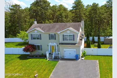 516 Montgomery Avenue, Toms River Township, NJ 08757 - Photo 1