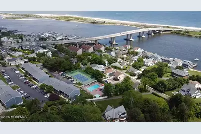 J4 Twinlights Court, Highlands, NJ 07732 - Photo 1