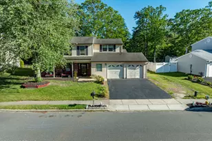 16 Markwood Dr, Howell Township, NJ 07731 - Photo 1