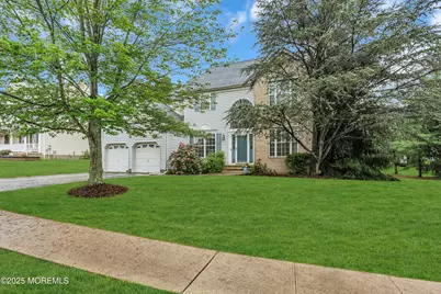 6 Cardinal Way, Raritan, NJ 08869 - Photo 1