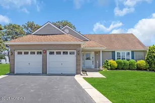 8 Wycombe Ct, Toms River Township, NJ 08757 - Photo 1