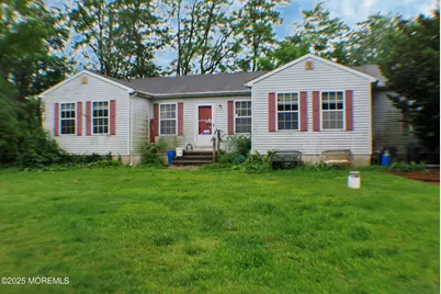 25 Norlaine Drive, Cookstown, NJ 08511 - Photo 1