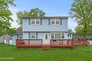 30 Woodland Dr, Howell Township, NJ 07731 - Photo 1