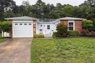 15 Tudor Ct, Brick, NJ 08723 - Photo 1