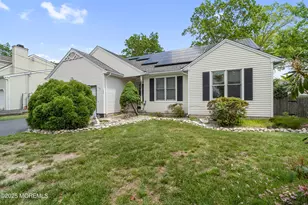 385 Mermaid Dr, Manahawkin, NJ 08050 - Photo 1