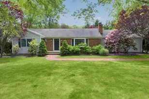 635 Susan Ln, Brielle, NJ 08730 - Photo 1