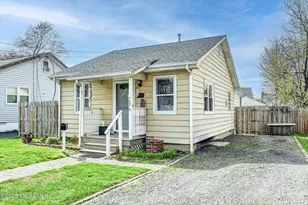 274 Prospect Ave, Laurence Harbor, NJ 08879 - Photo 1