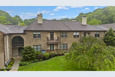 516 Wellington Place, Aberdeen Township, NJ 07747 - Photo 1