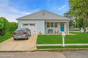 81 Encinitas Dr, Toms River Township, NJ 08757 - Photo 1