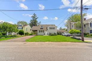 916 Ellison Ave, Point Pleasant, NJ 08742 - Photo 1