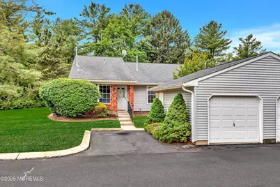 72 Boxwood Terrace, Red Bank, NJ 07701 - Photo 1