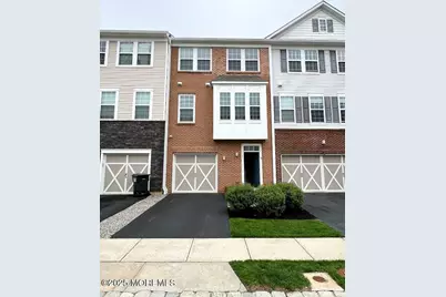 147 Waypoint Drive, Eatontown, NJ 07724 - Photo 1