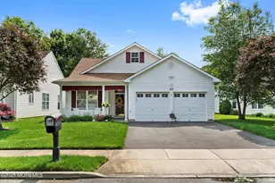 10 Sunflower Ln, Brick, NJ 08724 - Photo 1