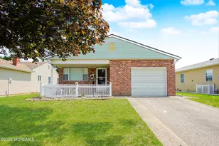 62 Virgin Islands Dr, Toms River Township, NJ 08757 - Photo 1