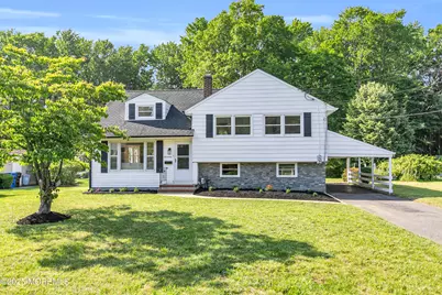 17 Woods End Road, Middletown, NJ 07748 - Photo 1