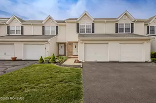 29 Lorenzo Ct, Aberdeen Township, NJ 07747 - Photo 1